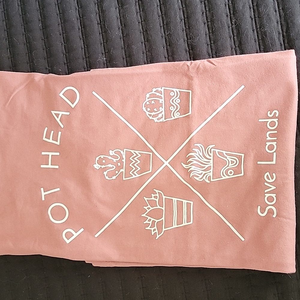 Graphic T-SHIRT